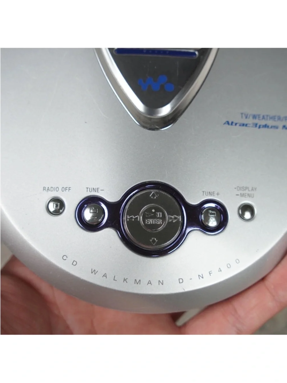 Sony Walkman D-NF400 CD Atrac3 Plus MP3 TV Weather FM/AM CD Player TESTED